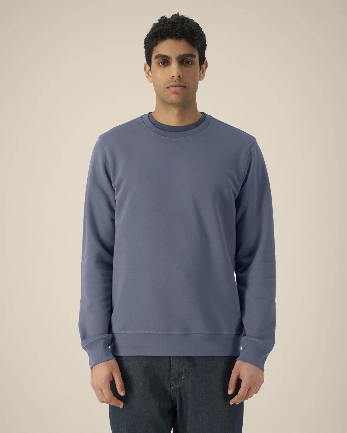 Roller in blue grey, voorkant