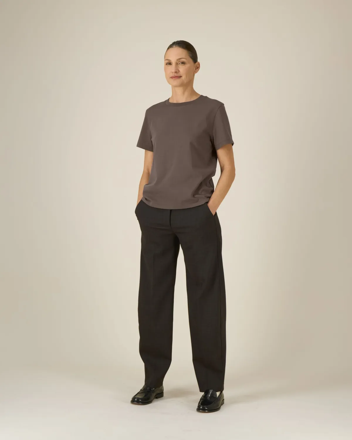 Stella Muser in mocha, voorkant