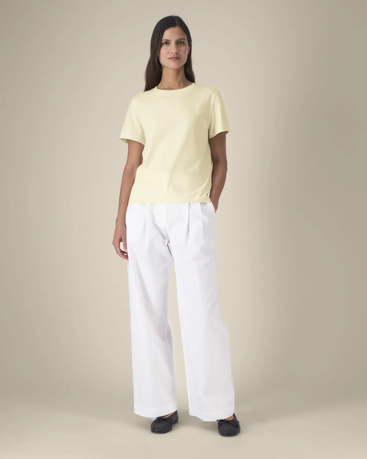 Stella Muser in honey paper, voorkant