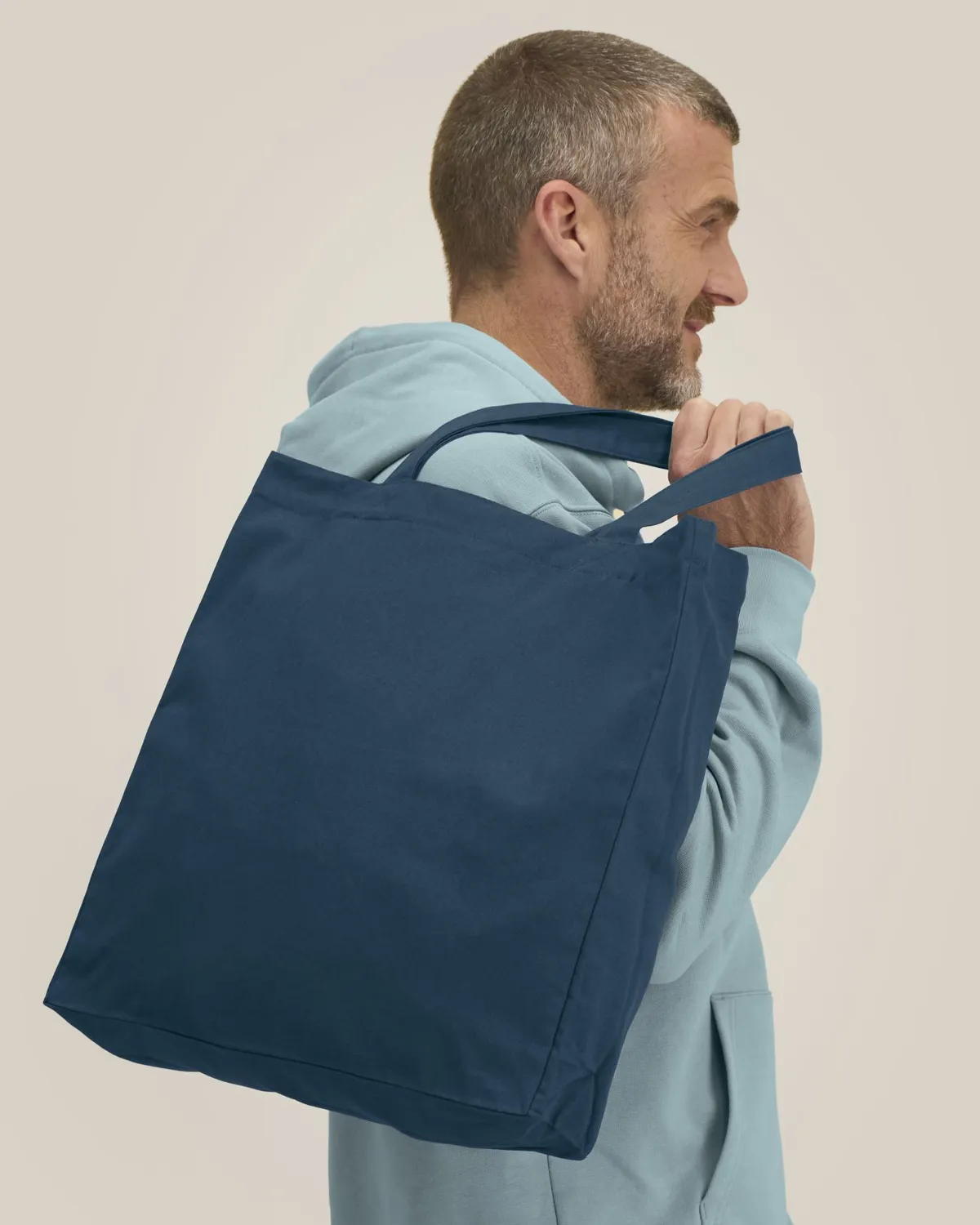 Mid Tote Bag in deep teal, voorkant