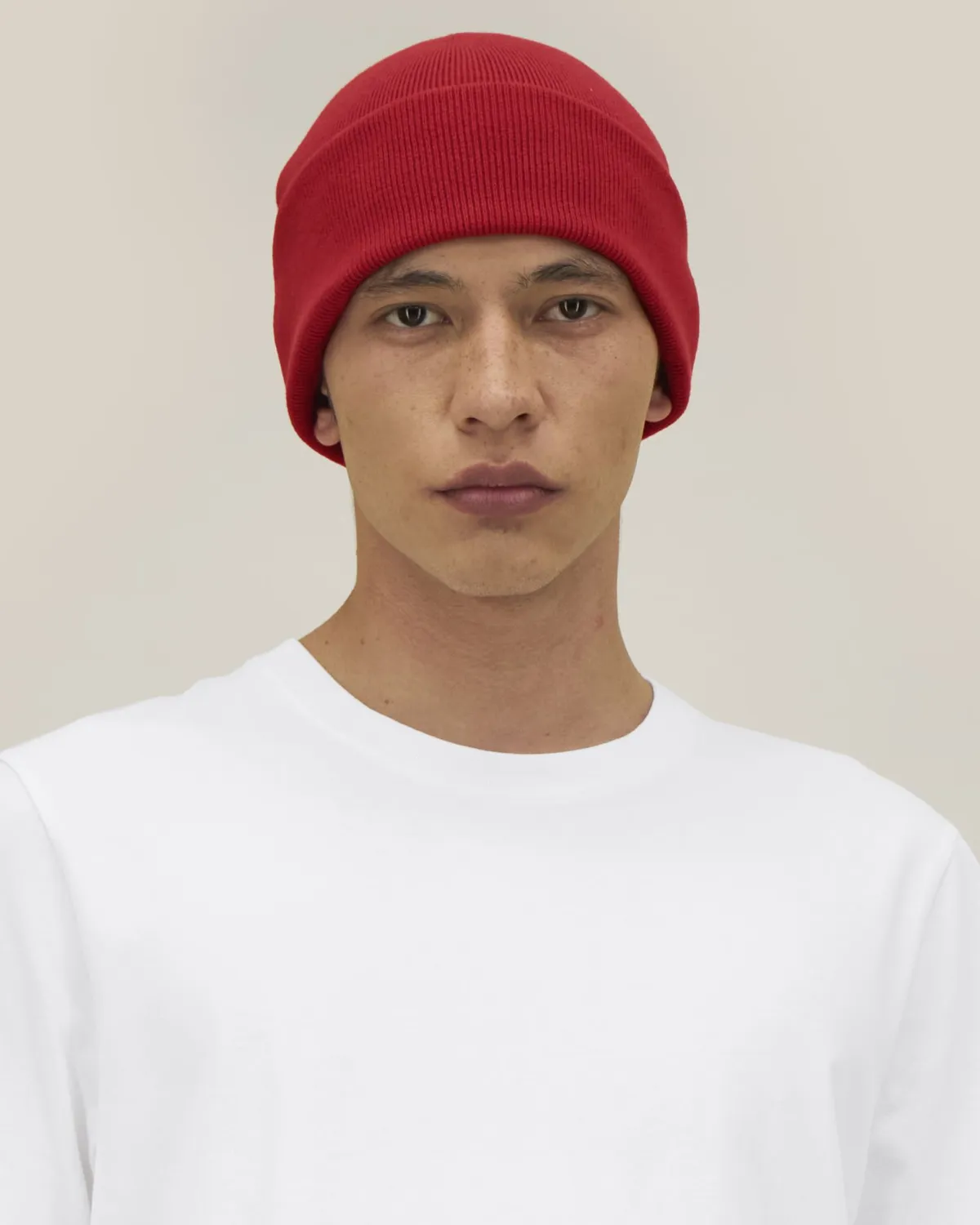 Rib Beanie 2.0 in passionate red, voorkant