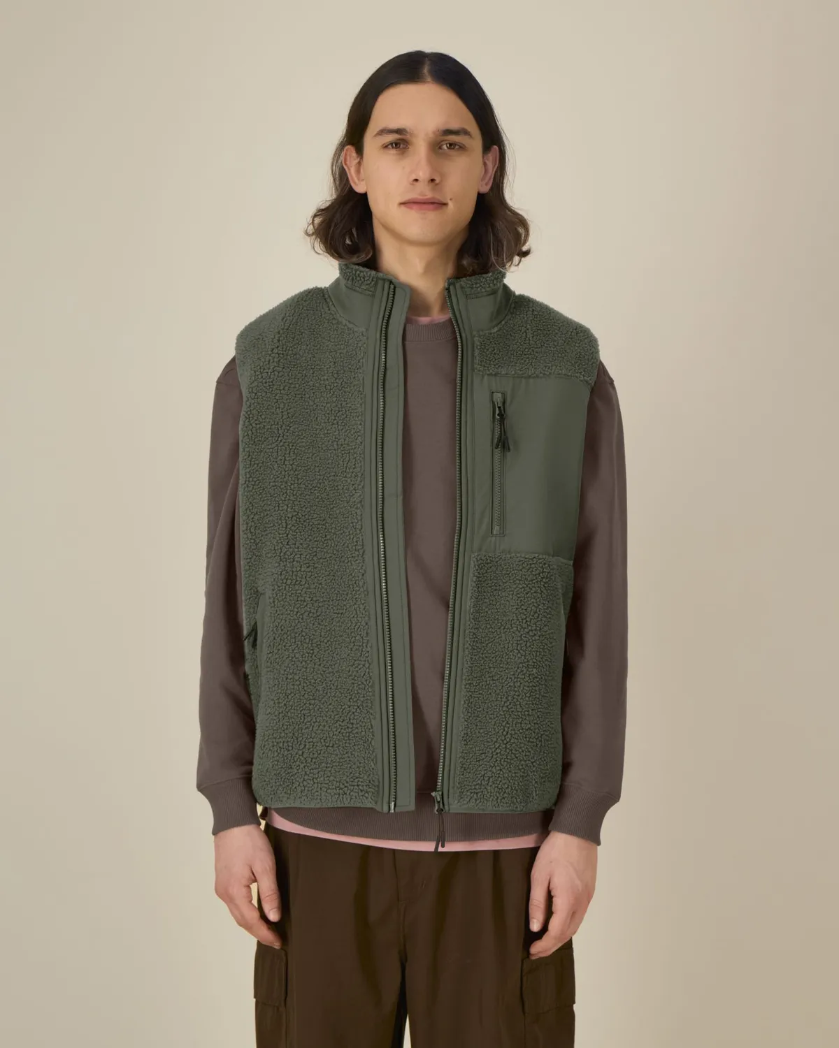 Liner in khaki, voorkant