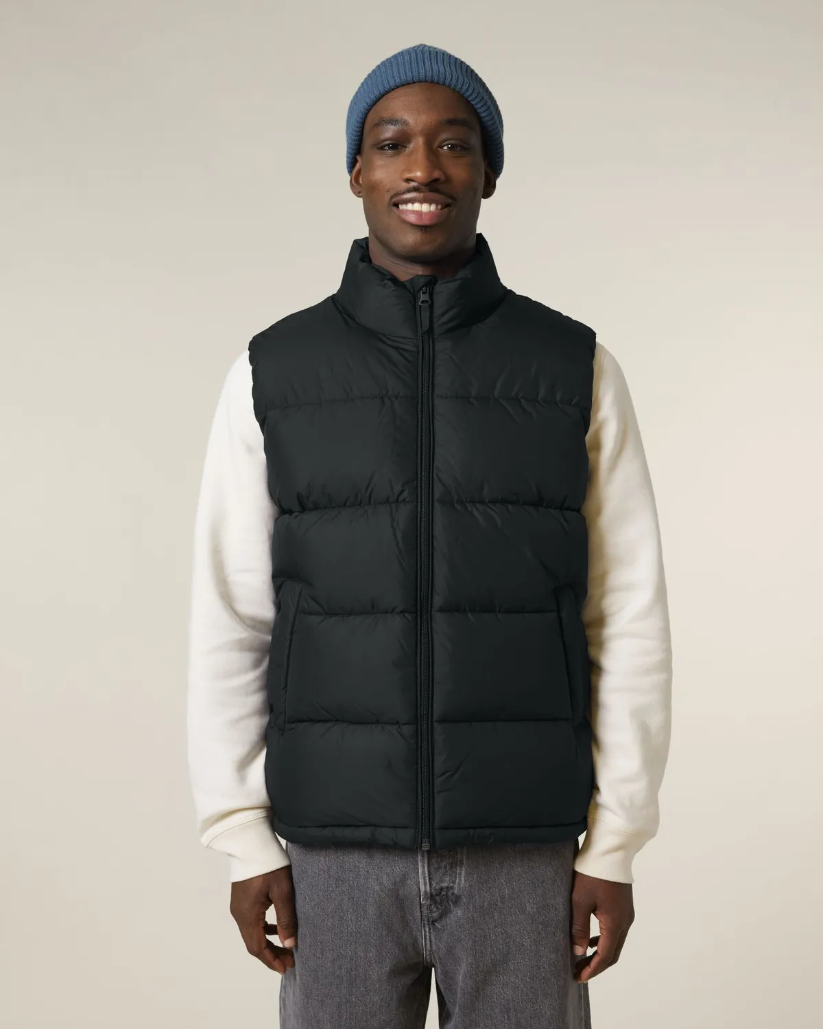 Puffer Gilet in black, voorkant