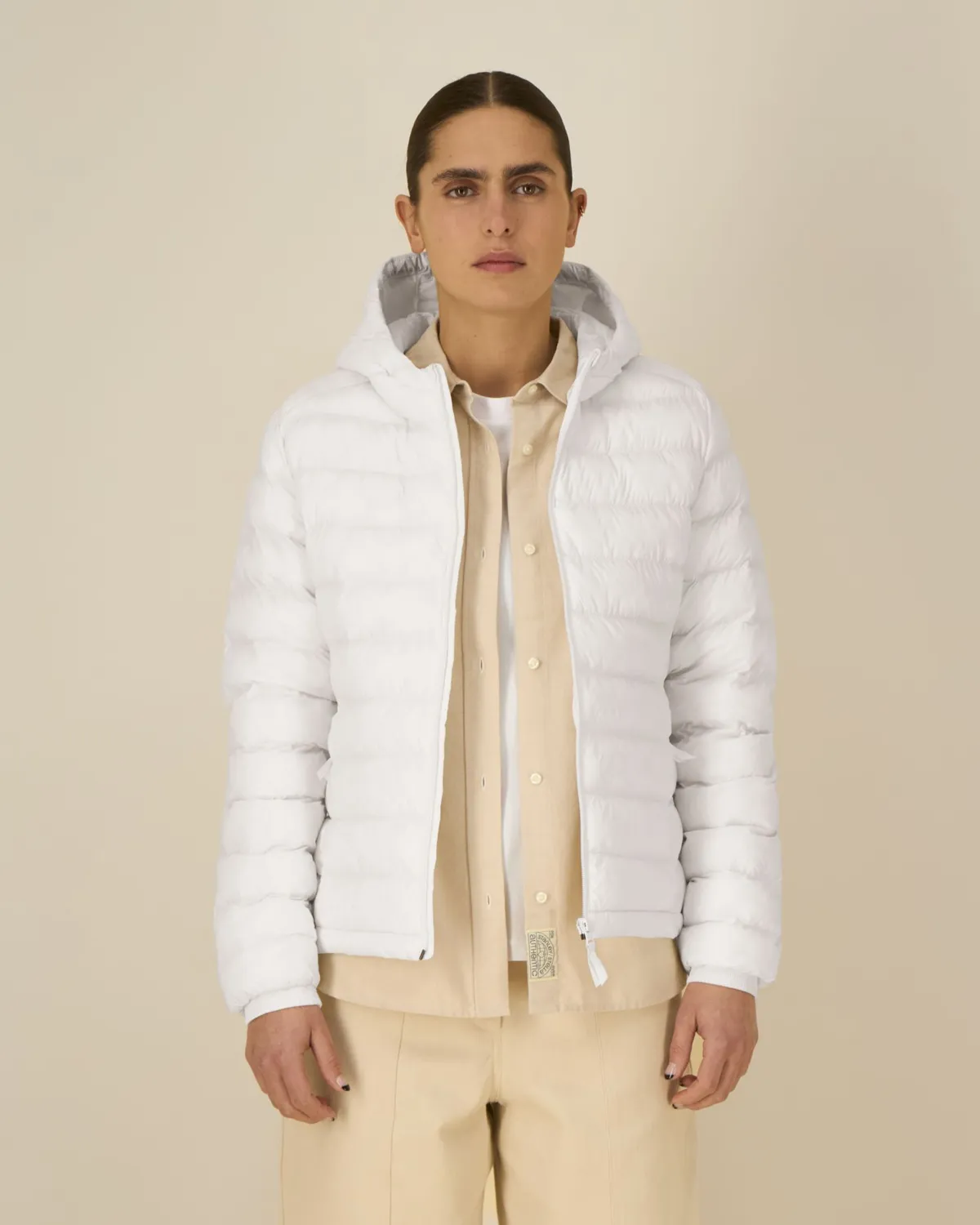 Stella Voyager 2.0 in off white, voorkant