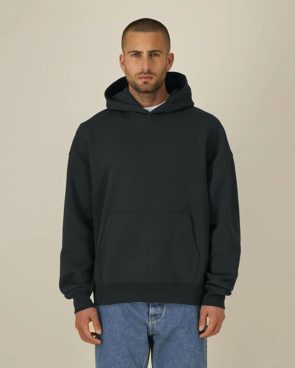 Chaser in black, voorkant