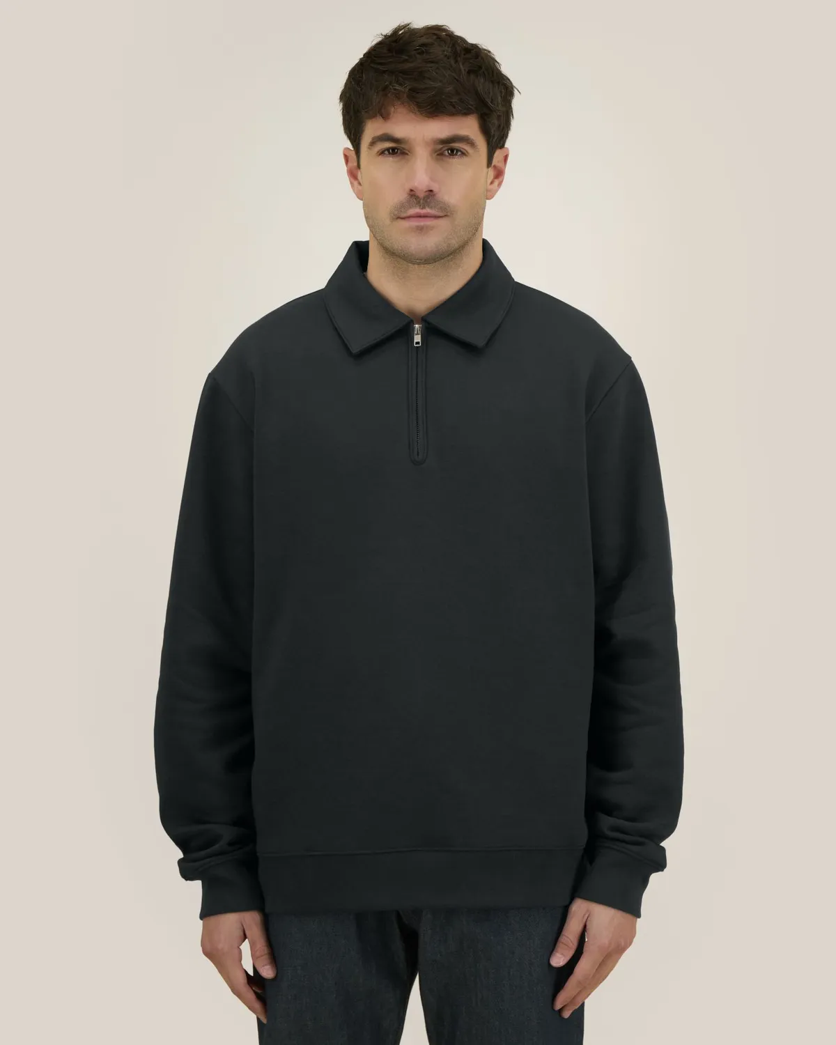 Proper in black, voorkant
