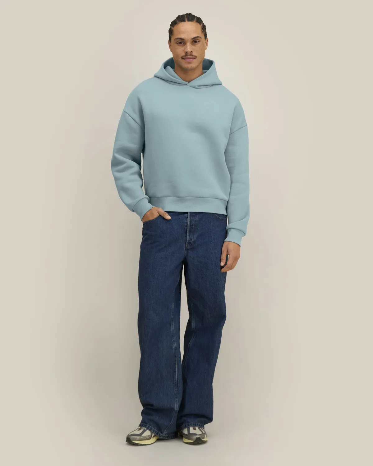 Sculpter in pebble blue, voorkant