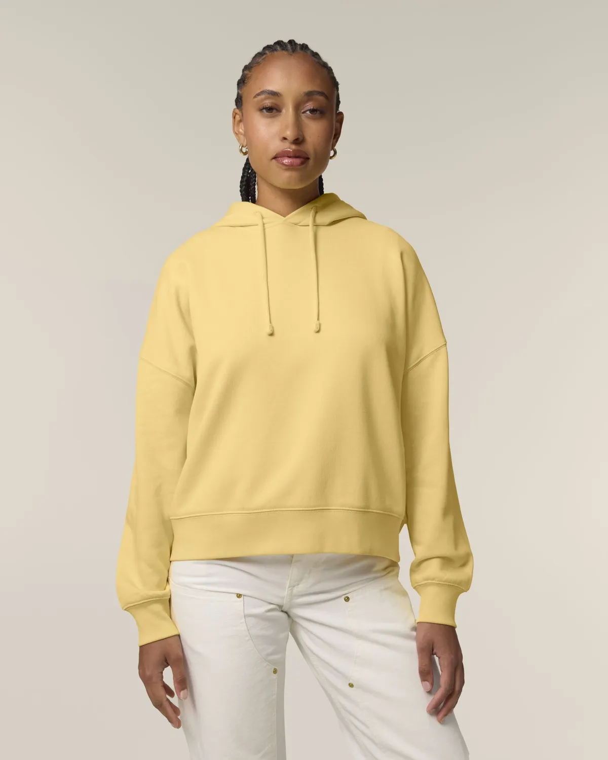 Stella Nora in viva yellow, voorkant