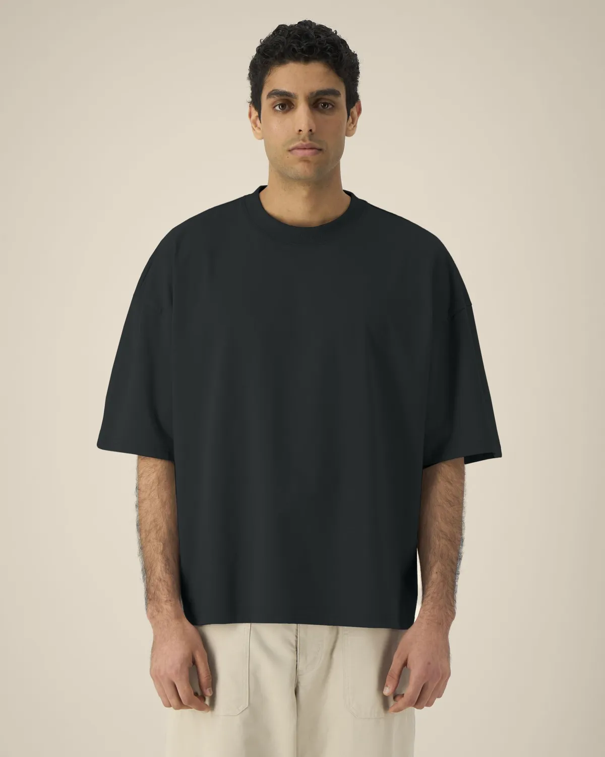 Hypster in black, voorkant