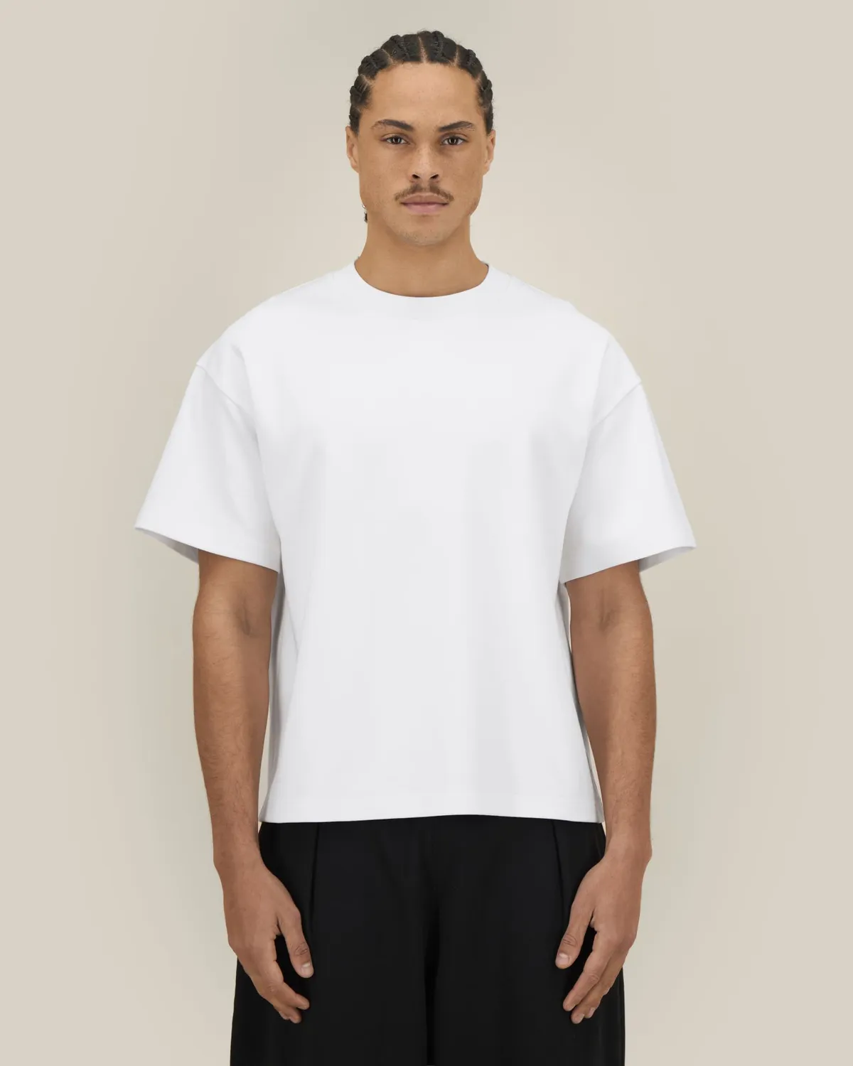 Hazener in white, voorkant