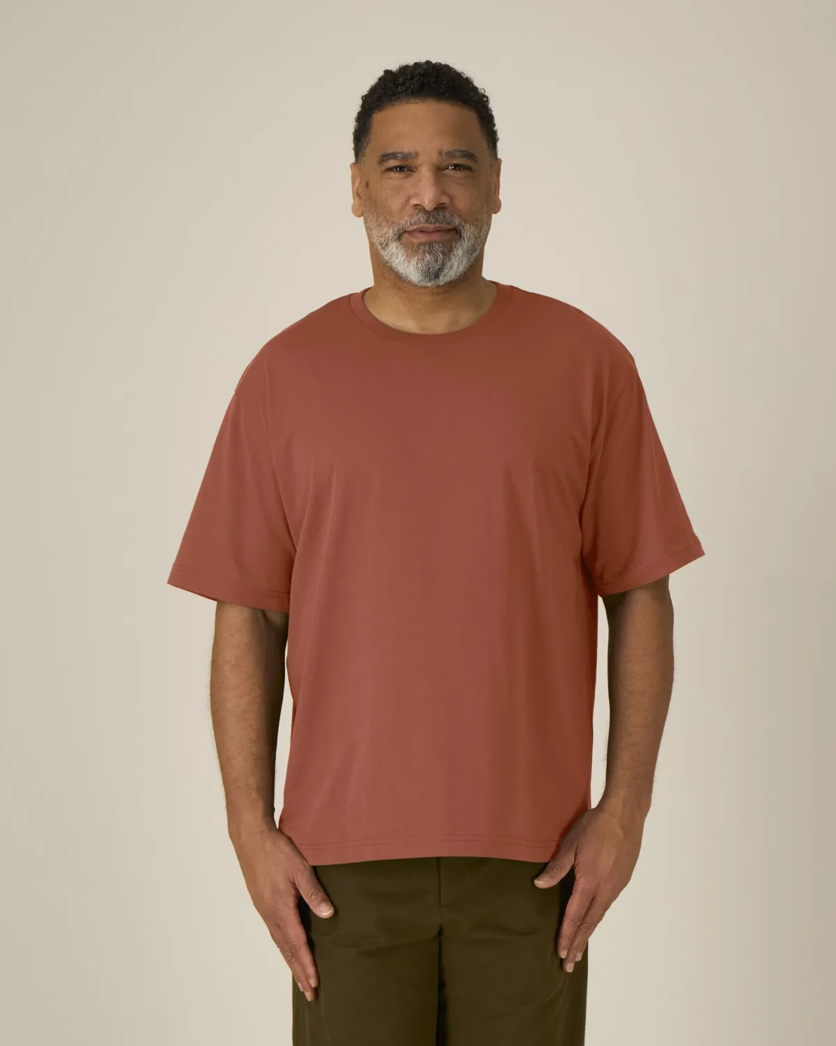 Breezer in heritage brown, voorkant
