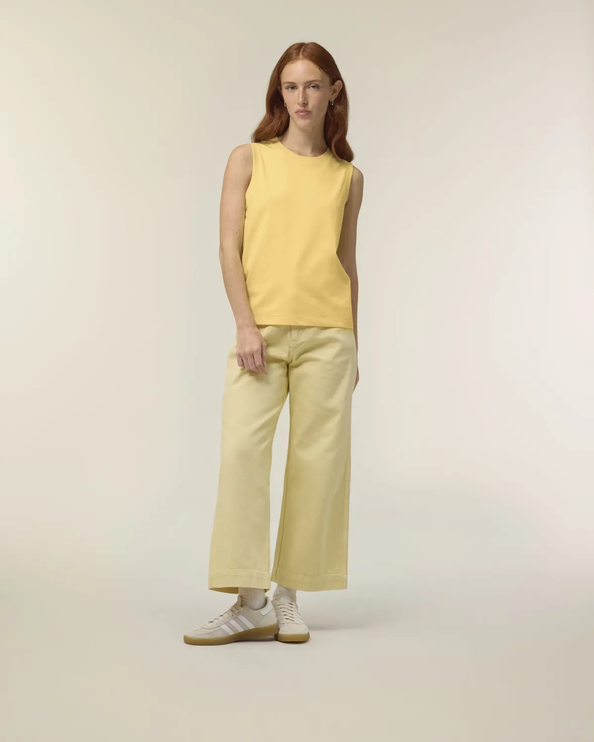 Stella Mia in viva yellow, voorkant