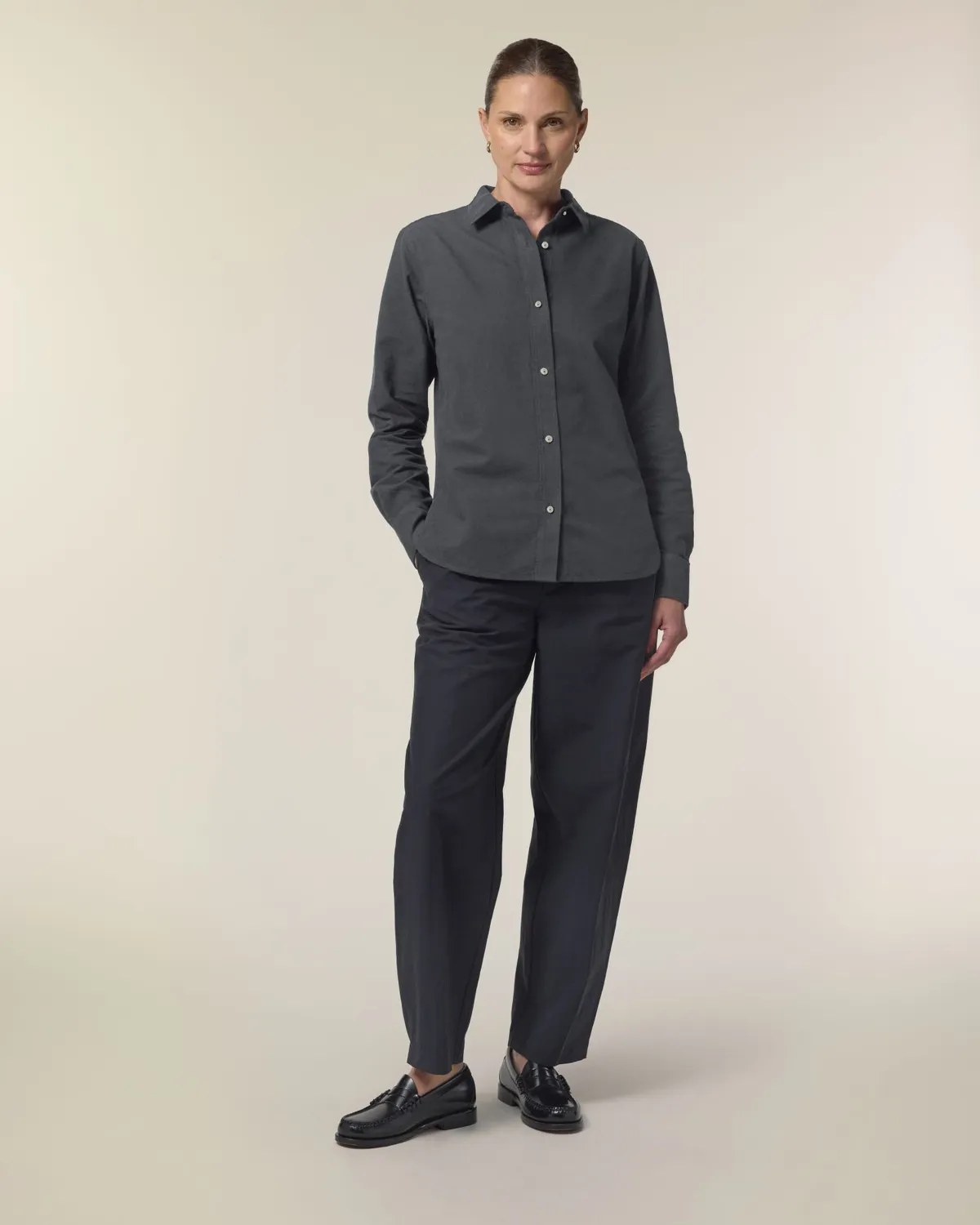 Stella Oxford Shirt in anthracite, voorkant